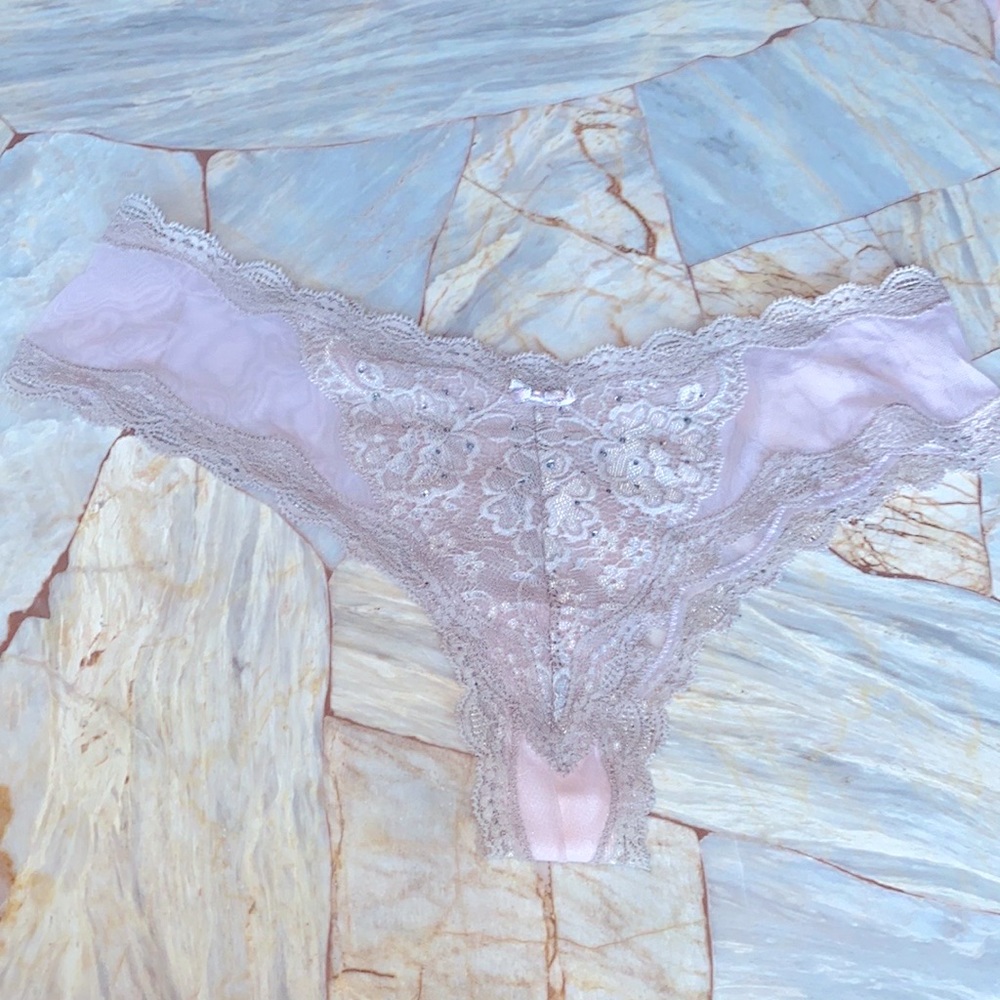 Victoria Secret Very Sexy Lace-up Vintage Cheeky Lace Trim Satin Thong Small